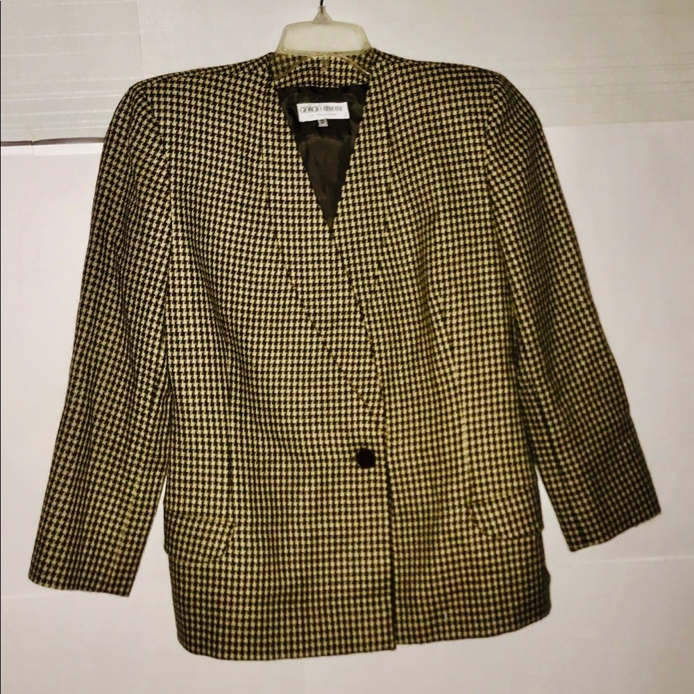 Giorgio Armani Le Collezioni sz 6 italy runs Small - Picture 8 of 8